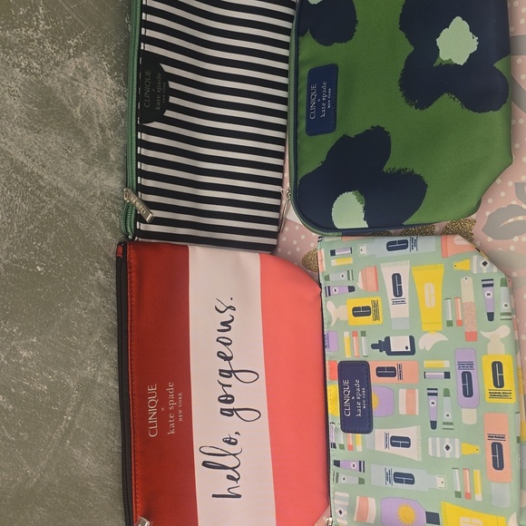 4 Clinique x Kate Spade Large Cosmetic Bags New - Picture 7 of 7